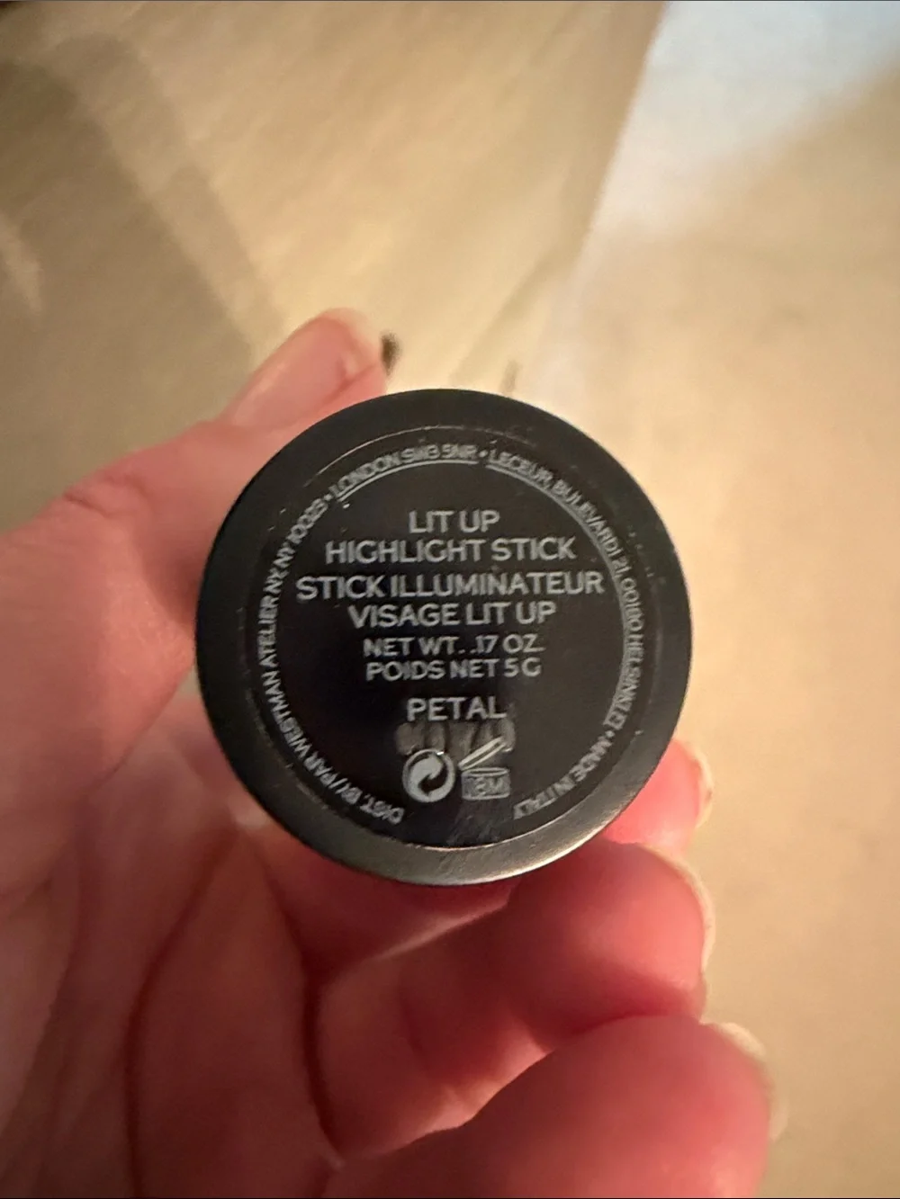 Lit Up Highlight Stick - Petal (Pink)